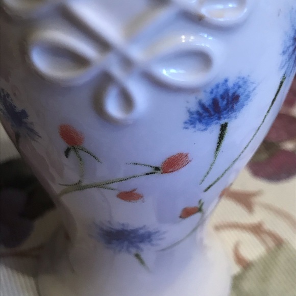 LENOX CHINA BUD VASE - Picture 2 of 10